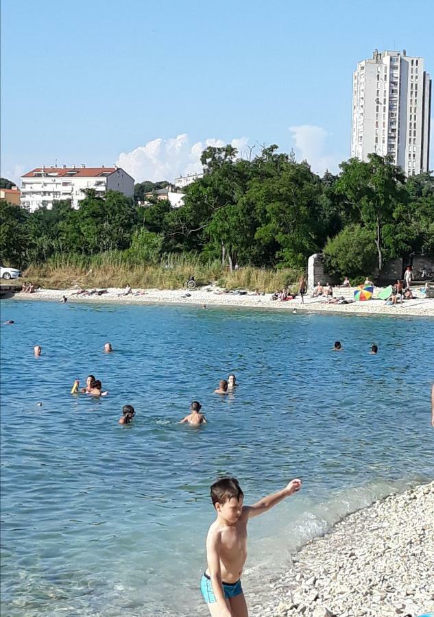 Adria Vista Mare Apartment Pula Bagian luar foto